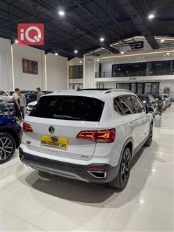 Volkswagen Taos